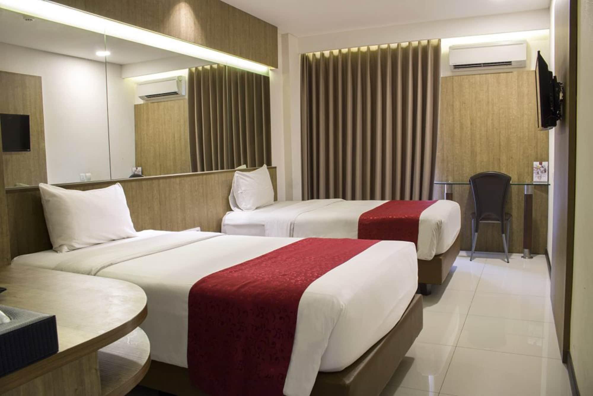 West Point Hotel Bandung Eksteriør billede
