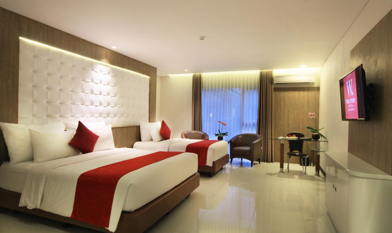West Point Hotel Bandung Eksteriør billede