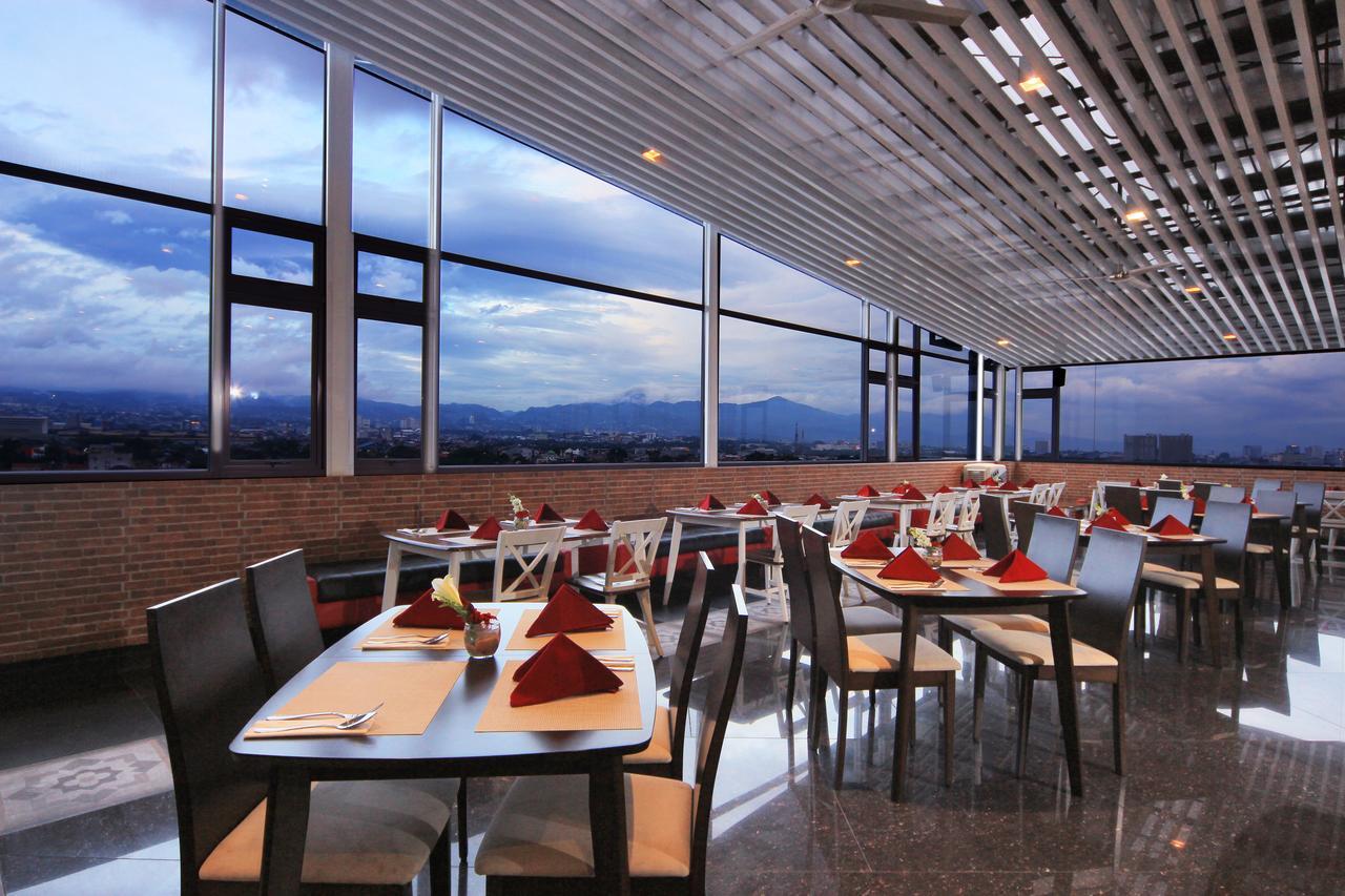 West Point Hotel Bandung Eksteriør billede