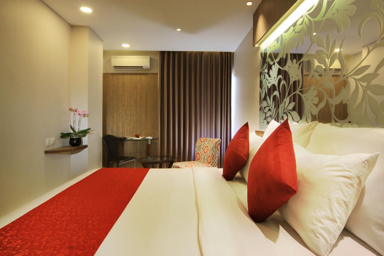 West Point Hotel Bandung Eksteriør billede