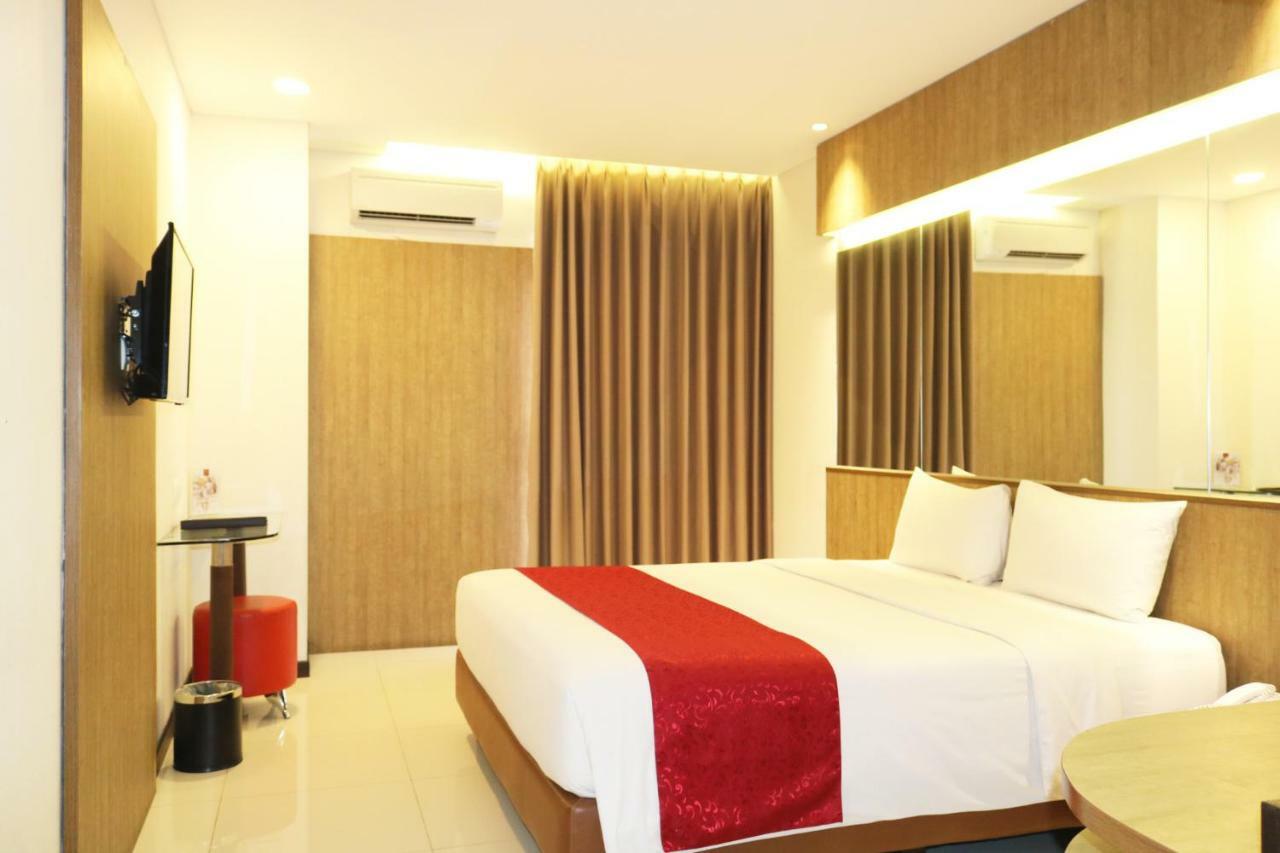 West Point Hotel Bandung Eksteriør billede